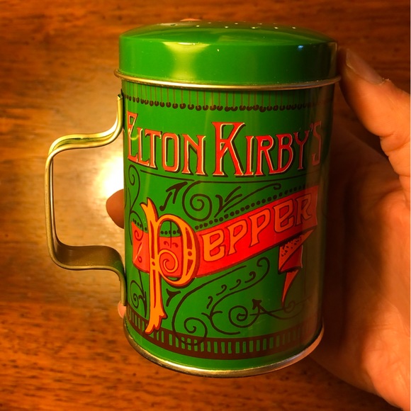 Vintage Salt & Pepper Shaker Set Range Top Style Jumbo Size W/ Easy Grip Handles - Picture 6 of 12